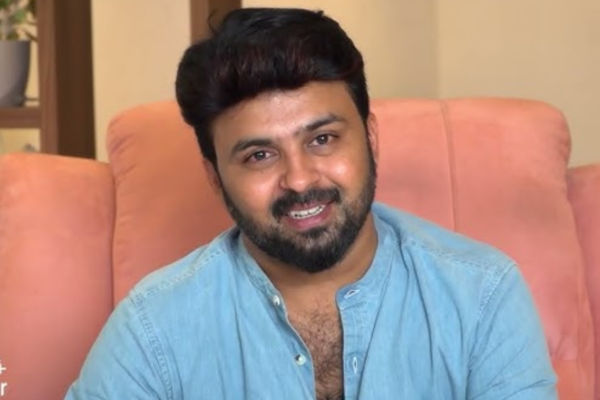 பாண்டியன் ஸ்டோர்ஸ் சீரியல் நடிகர் வெங்கட்டின் மகன் பிறந்தநாள்.. அழகிய குடும்ப புகைப்படம் | Pandian Stores Venkat Son Birthday Photos