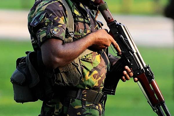கிளிநொச்சியில் போதைப் பொருளுடன் இராணுவ சிப்பாய் கைது | Army Soldier Arrested On Charges Of Cannabis