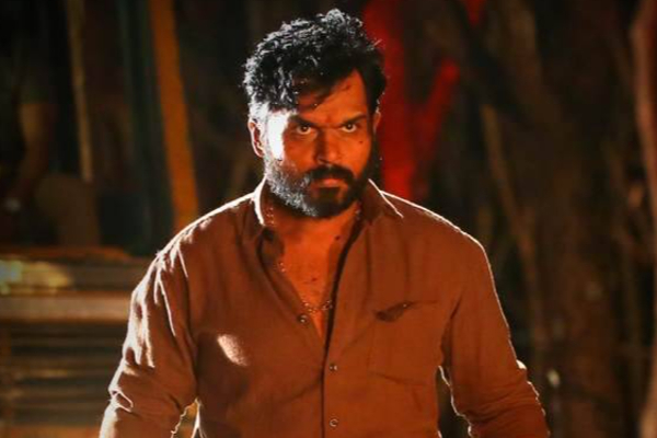 கார்த்தி படத்தில் இருந்து விலகிய முன்னணி நடிகர்.. காரணம் இதுதானா