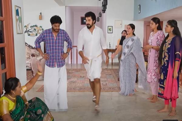 சன் டிவியில் எதிர்நீச்சல் சீரியலில் இருந்து இந்த பிரபலம் வெளியேறுகிறாரா?.. ரசிகர்கள் ஷாக் | Is This Actor Quit From Ethirneechal Serial