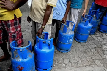 எரிவாயு தட்டுப்பாட்டால் இளைஞர்களுக்கு கிடைத்துள்ள புதிய தொழில்