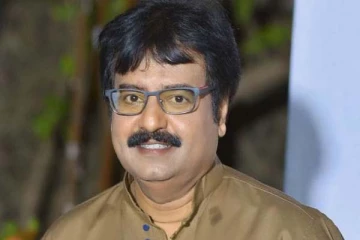 நிறைவேறாமல் சென்ற விவேக்கின் கடைசி ஆசை... சொல்லமுடியாத துயரில் மக்கள்