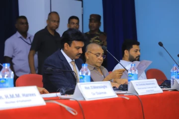 கிழக்கு மாகாண ஆளுநரை மாற்றுவதற்கு இடம் பெறும் பெரும் சதி அம்பலம்