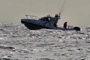 நடுவானில் திடீரென்று மாயமான விமானம்... தேடுதல் நடவடிக்கை தீவிரம்