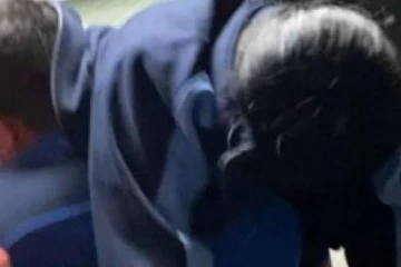 உணவு நேரம் ஈக்கள் போல் சுருண்டு விழுந்த பள்ளி குழந்தைகள்: வெளிவரும் பகீர் சம்பவம்