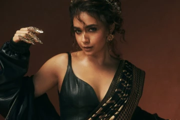 வெப் சீரிஸில் கீர்த்தி சுரேஷ்.. லேட்டஸ்ட் ஸ்டில்கள்