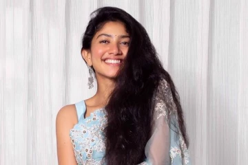 10 வருட காதல்.. நடிகை சாய் பல்லவி இவரை தான் உருகி உருகி காதலிக்கிறாராம்