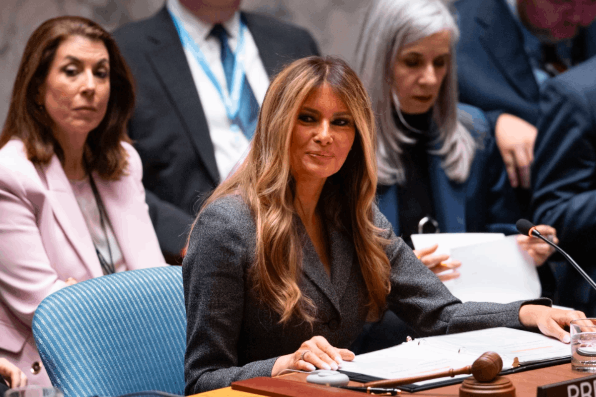 ඓතිහාසික අවස්ථාවක් ලෙස මෙලනියා ට්‍රම්ප් ආරක්ෂක මණ්ඩලය අමතයි | Melania Trump Addresses Security Council