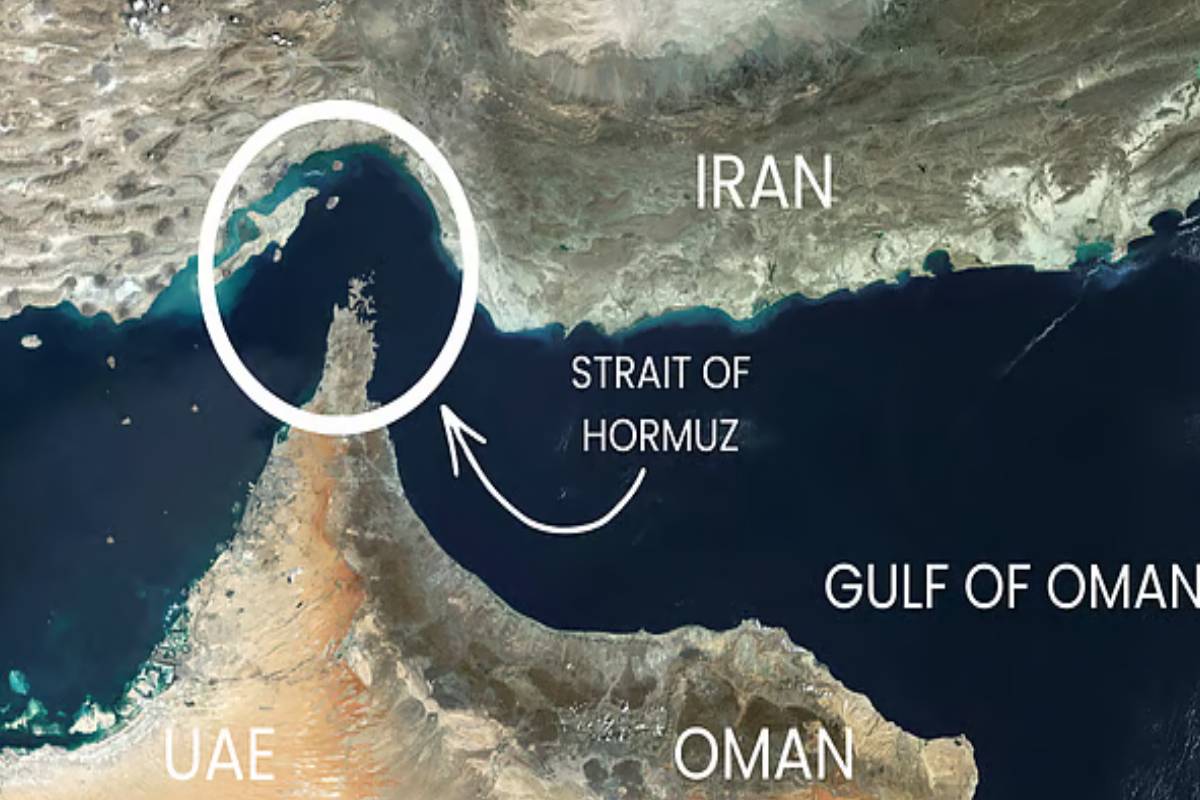 ஹோர்முஸ் நீரிணை நோக்கி வரும் போர்க்கப்பல் ; ஈரானின் மிரளவிடும் எச்சரிக்கை | Iran Issues Alarming Warning
