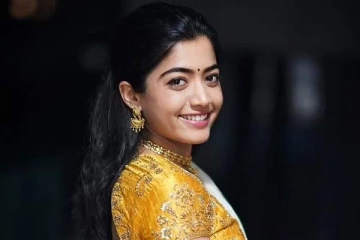 காதல் மட்டுமின்றி திருமணத்தையும் ரகசியமாக வைத்திருக்கும் புஷ்பா நடிகை