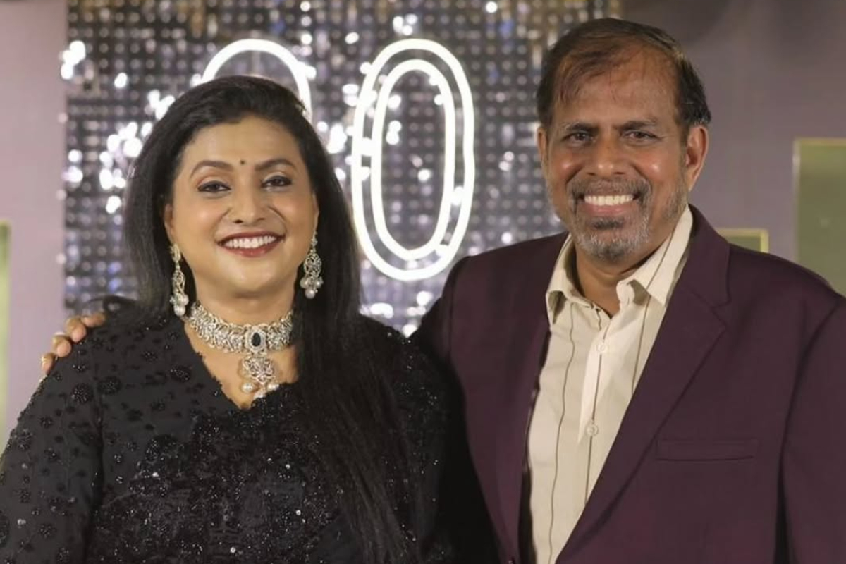 மகனின் 20-வது பிறந்தநாள்.. நடிகை ரோஜா எப்படி கொண்டாடியுள்ளார் தெரியுமா? இதோ பாருங்க | Actress Roja Celebrated Her Son Birthday மகனின் 20-வது பிறந்தநாள்.. நடிகை ரோஜா எப்படி கொண்டாடியுள்ளார் தெரியுமா? இதோ பாருங்க | Actress Roja Celebrated Her Son Birthday