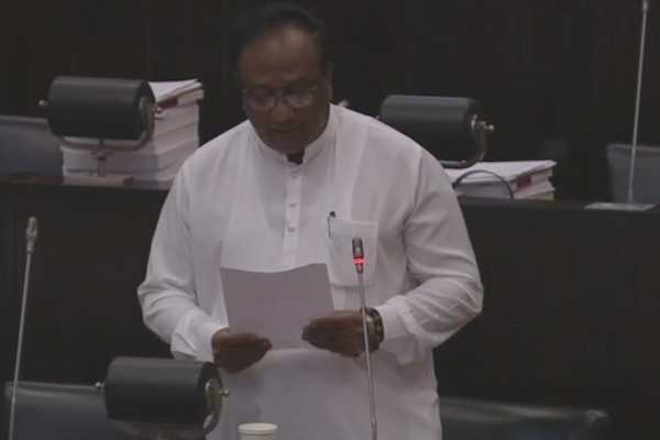 சிங்கள மக்களின் பொறுமைக்கும் எல்லையுண்டு! சரத் வீரசேகர பகிரங்க எச்சரிக்கை(Live) - ஐபிசி தமிழ்