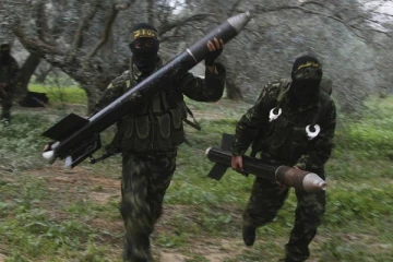 ஹமாசின் கரங்களில் நவீன எறிகணைகள்!! களத்தில் குதிக்கின்றதா ஈரான்?