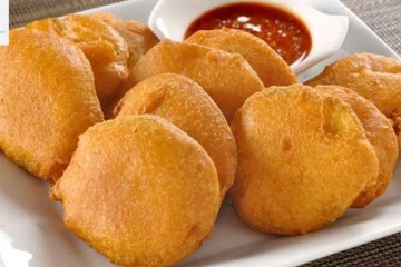 மாலை நேரத்தில் குழந்தைகள் விரும்பி சாப்பிட... சுவையான தக்காளி பஜ்ஜி - செய்வது எப்படி?