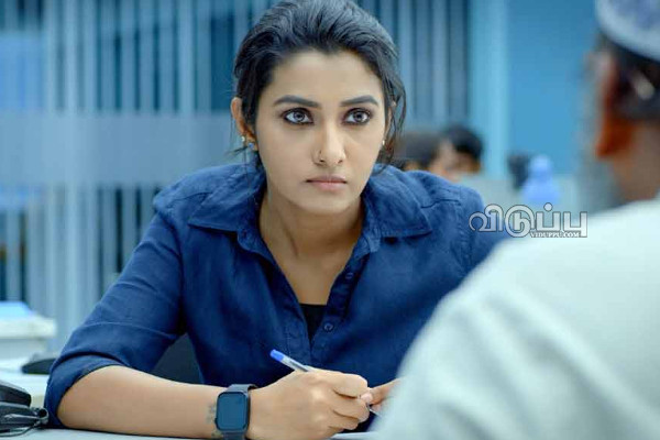 நான் யாருக்கூட வேணாலும் போவேன்!! ஹாஸ்டலில் காதலருடன் மாட்டிய நடிகை பிரியா பவானி சங்கர் | Priyabhavanishankar About Her Relationship Hostel