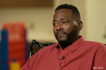 கோமாவிலிருந்து கண் விழித்த பிரபல ஹாலிவுட் நடிகர்: காத்திருந்த அதிர்ச்சி