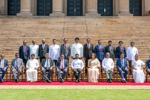 அரசின் இயலாமையே அமைச்சரவை மாற்றம்.. சுஜித் சன்ஜய முன்வைக்கும் குற்றச்சாட்டு | Sjb New Cabinet Changes