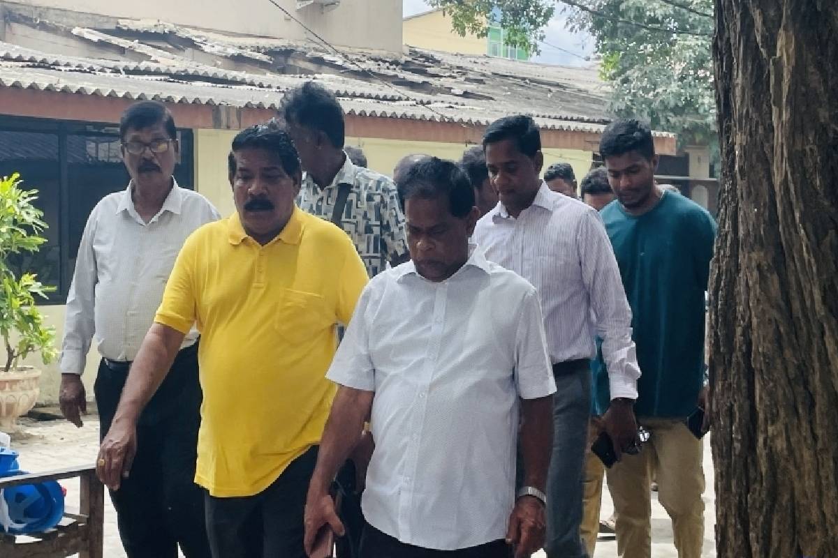 யாழ். போதனாவில் தீ விபத்து ; நாசகார செயல் அல்ல – கடற்தொழில் அமைச்சர் நம்பிக்கை | Fire Accident Jaffna Fisheries Minister Hopeful