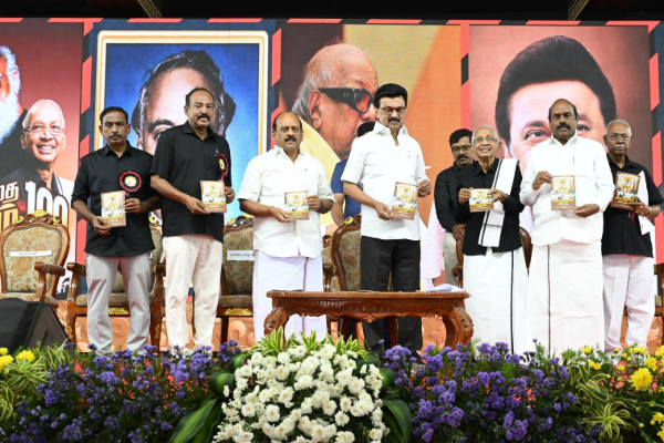 இந்தியாவை பின்னோக்கி இழுத்துச் செல்ல தீவிர முயற்சிகள் நடக்கிறது - முதல்வர் ஸ்டாலின் | Stalin Says They Attempts To Drag India Backward