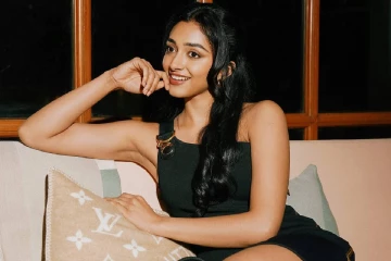 ஷார்ட்டான ஆடையில் நடிகை ப்ரீத்தி முகுந்தன் வெளியிட்ட புகைப்படங்கள்..