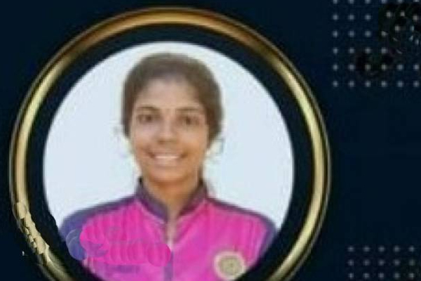 தேசிய ரீதியில் ஹொக்கி அணியில் தெரிவான மாணவிக்கு குவியும் வாழ்த்துக்கள்! | Student Selected National Hockey Team Sri Lanka
