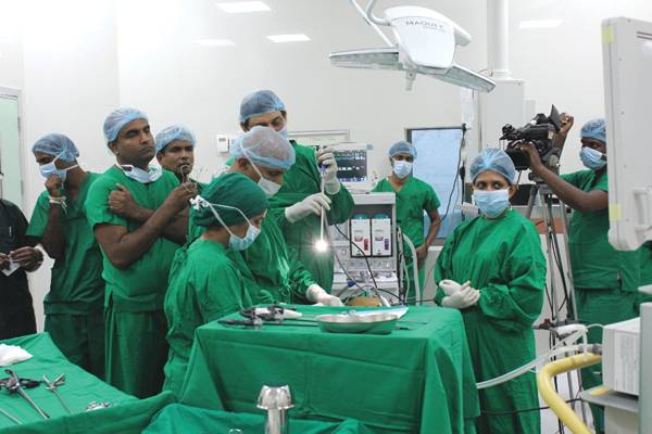 அரச வைத்தியசாலையின் அறுவை சிகிச்சை விடுதியில் அரங்கேறிய பயங்கரம் ; இலங்கையை அலறவிட்ட சம்பவம் | Horror Inside A Sri Lanka Hospital Event