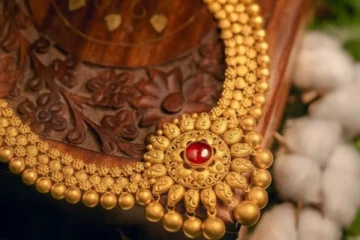 தொடர்ந்து வாரம் முழுவதும் எகிறிய தங்கம் விலை - எவ்வளவு தெரியுமா?