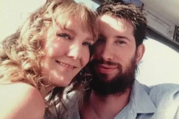 பத்தாவது திருமண ஆண்டு கொண்டாடிய தம்பதி: சடலமாக மீட்கப்பட்ட துயரம்