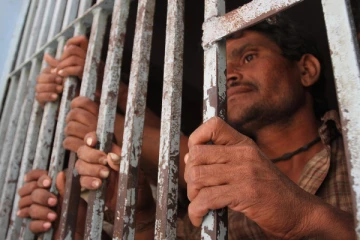 தமிழக மீனவர்கள் 22 பேர் கைது - இலங்கை கடற்படை நடவடிக்கை