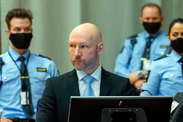 சிறை வேண்டாம்... 77 கொலை செய்த கொடூர குற்றவாளி அரசுக்கு எதிராக மீண்டும் வழக்கு