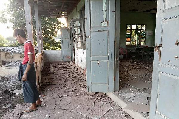 திருவிழா கூட்டத்தில் கொடூரத் தாக்குதல் - குழந்தைகள் உட்பட 40 பேர் பலி! | Myanmars Military Strikes 40 People Died