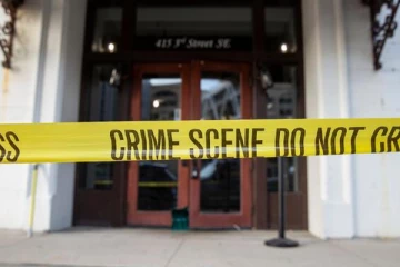 அமெரிக்க கிளப்பில் துப்பாக்கிச் சூடு..இருவர் பலி!