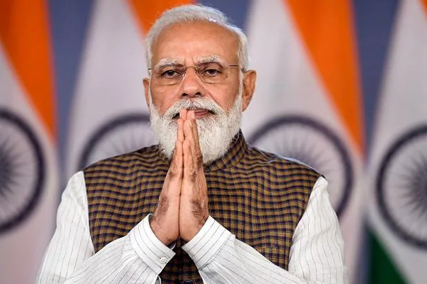 கோட்டாபயவுக்கு பதிலாக மோடியின் படத்தை தொங்க விடுங்கள் - எதிர்க்கட்சி கோரிக்கை | All State Institutions Hang Pictures Of Modi