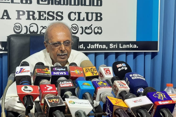 அரசாங்கம் எங்களை கூட்டங்களுக்கு அழைப்பதும் இல்லை!யோசனை கேட்பதுமில்லை: திஸ்ஸ விதாரண (Photo) | Government Srilanka People Tissavitharana அரசாங்கம் எங்களை கூட்டங்களுக்கு அழைப்பதும் இல்லை!யோசனை கேட்பதுமில்லை: திஸ்ஸ விதாரண (Photo) | Government Srilanka People Tissavitharana