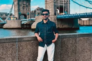 31 வயதில் ரூ 3,970 கோடி சொத்து மதிப்பு... யாரிந்த ஹர்திக் கோத்தியா