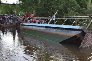 தொடரும் சோகம்; ஒரே குடும்பத்தைச் சேர்ந்த மூவரை பலியெடுத்த  படகு விபத்து