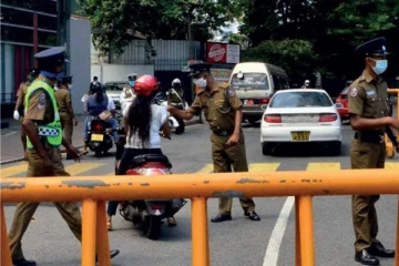 යළි රට පුරා ඇඳිරි නීතිය පනවයි? පොලිස් ආරංචි මාර්ගයක් මෙන්න..