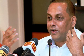 மைத்திரியும் ஞானசார தேரருமே ஈஸ்டர் தாக்குதலை நடத்தினர்: மகிந்த அமரவீர