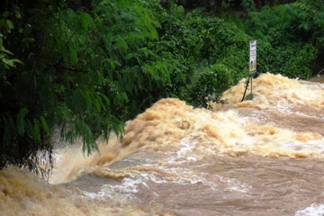 எதிர்வரும் மணித்தியாலங்களில் மகா ஓயா பகுதிகளில் காத்திருக்கும் வரலாறு காணாத அபாயம்