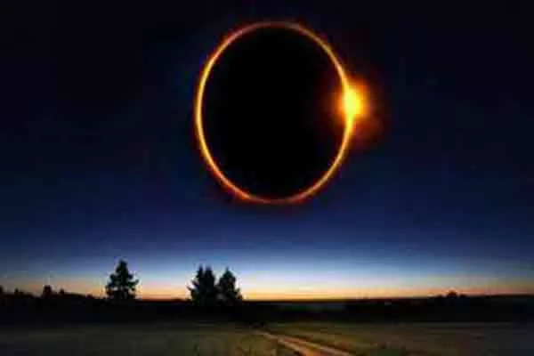 இன்றிரவு வானில் நிகழவுள்ள அதிசயம் | Solar Eclipse To Create Ring Of Fire On Feb Today