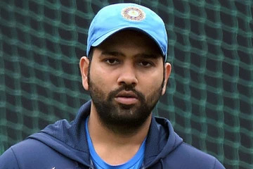 இவர் தான் என்னுடன் ஓபனிங் இறங்குவார்! இளம் வீரரின் பெயரை வெளிப்படுத்திய ரோகித் சர்மா