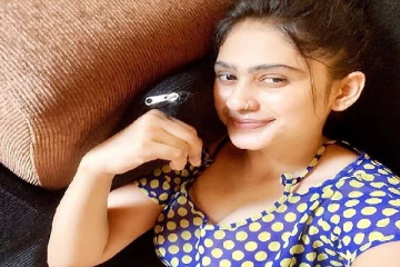 எனது கிரீம் ஒன்றின் விலை 35,000 ரூபா; என்னால் கார் வாங்க முடியாதா? பியுமி ஹன்சமாலி சீற்றம்!