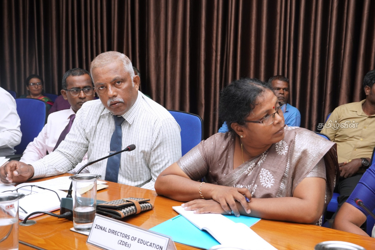 வடக்கு மாகாண கல்வித்துறை சவால்கள்: ஆளுநர் தலைமையில் விசேட கலந்துரையாடல் | Education Probes Face Challenges Due To Delays வடக்கு மாகாண கல்வித்துறை சவால்கள்: ஆளுநர் தலைமையில் விசேட கலந்துரையாடல் | Education Probes Face Challenges Due To Delays