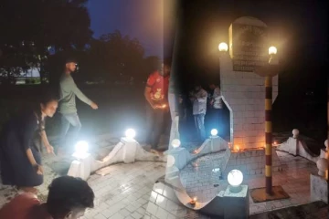 கிழக்கு பல்கலைக்கழகத்தில் மாவீரர் நினைவு நாள் அனுஸ்டிப்பு(படங்கள்)