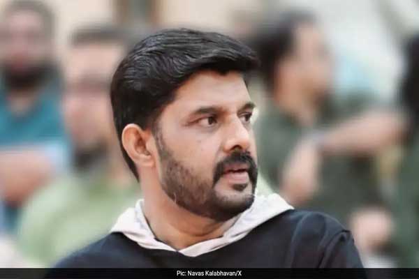 ஹொட்டல் அறையில் இறந்து கிடந்த பிரபல நடிகர்: என்ன நடந்தது? | Actor Kalabhavan Navas Found Dead In Hotel Room