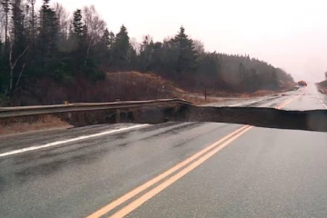 சீரற்ற காலநிலையால் அட்லாண்டிக் கனடாவில் பாரிய பாதிப்பு!