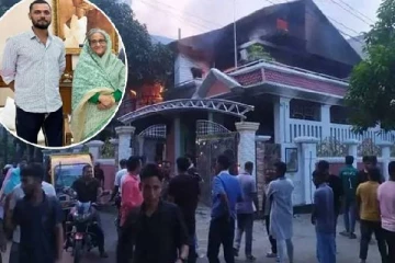 பங்களாதேஷ் கிரிக்கெட் அணியின் முன்னாள் தலைவர் வீட்டுக்கு தீ வைத்த போராட்டக்காரர்கள்!