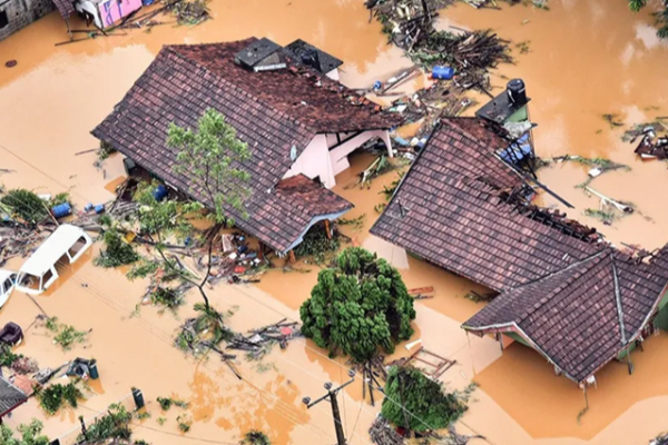 தத்தளிக்கும் இலங்கை ; கொழும்பு ஐந்து நட்சத்திர விடுதியில் கொண்டாட்டத்தில் தமிழ் எம்.பி | Mp S Celebration At Colombo Five Star Hotel