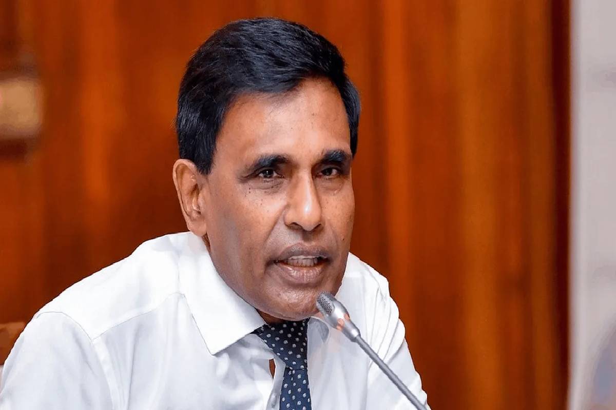 வெளிநாடுகளில் பதுங்கியுள்ள முன்னாள் அமைச்சர்கள் - குற்றவாளிகளை இலக்கு வைக்கும் அரசாங்கம் | Government Move Bring Back Fugitives Hiding Abroad வெளிநாடுகளில் பதுங்கியுள்ள முன்னாள் அமைச்சர்கள் - குற்றவாளிகளை இலக்கு வைக்கும் அரசாங்கம் | Government Move Bring Back Fugitives Hiding Abroad