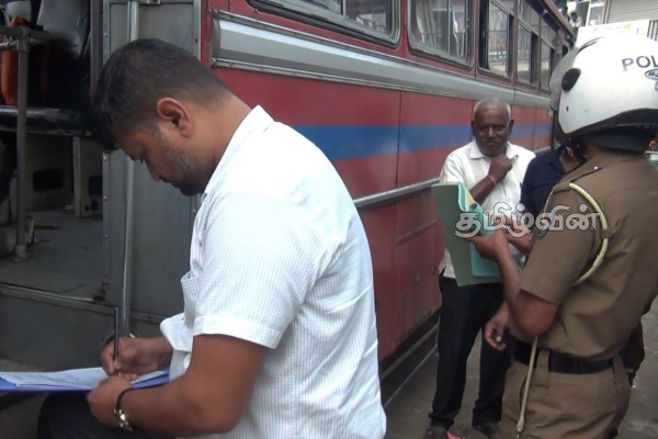 பொகவந்தலாவையில் 20 வாகனங்களுக்கு போக்குவரத்து தடை : எச்சரித்த அதிகாரிகள் | Temporary Ban On 20 Vehicles Unfit For Traffic